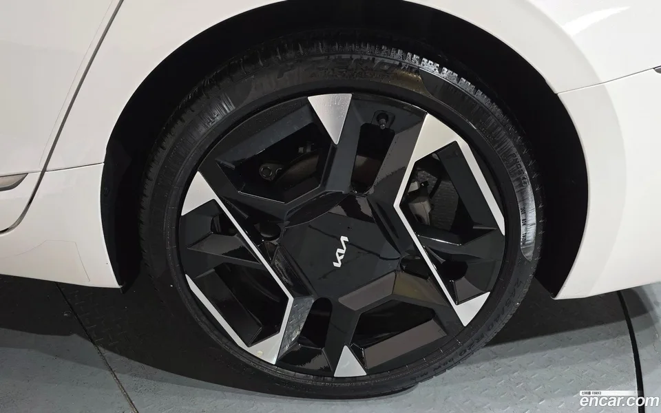 Kia K8 2.5 2WD 2024 — миниатюра 2
