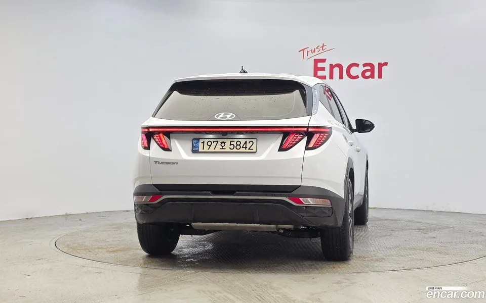 Hyundai Tucson 1.6 2WD 2022 — миниатюра 4