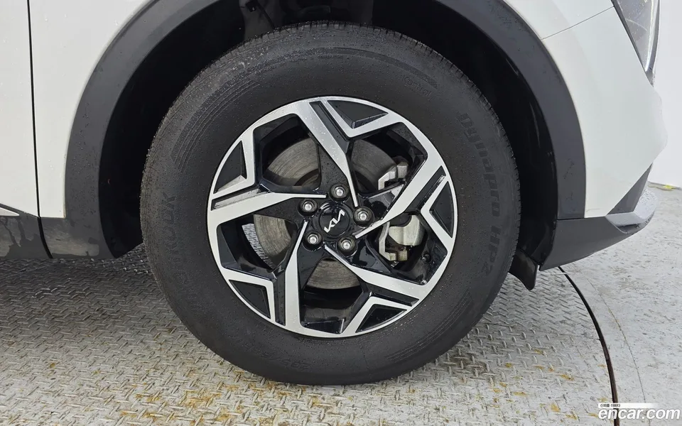 Kia Sportage 1.6 4WD 2023 — миниатюра 2