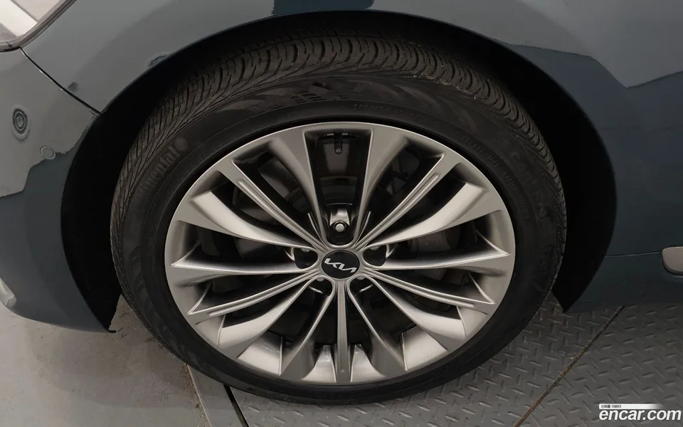 Kia K9 3.8 GDI AWD 2022 — миниатюра 2