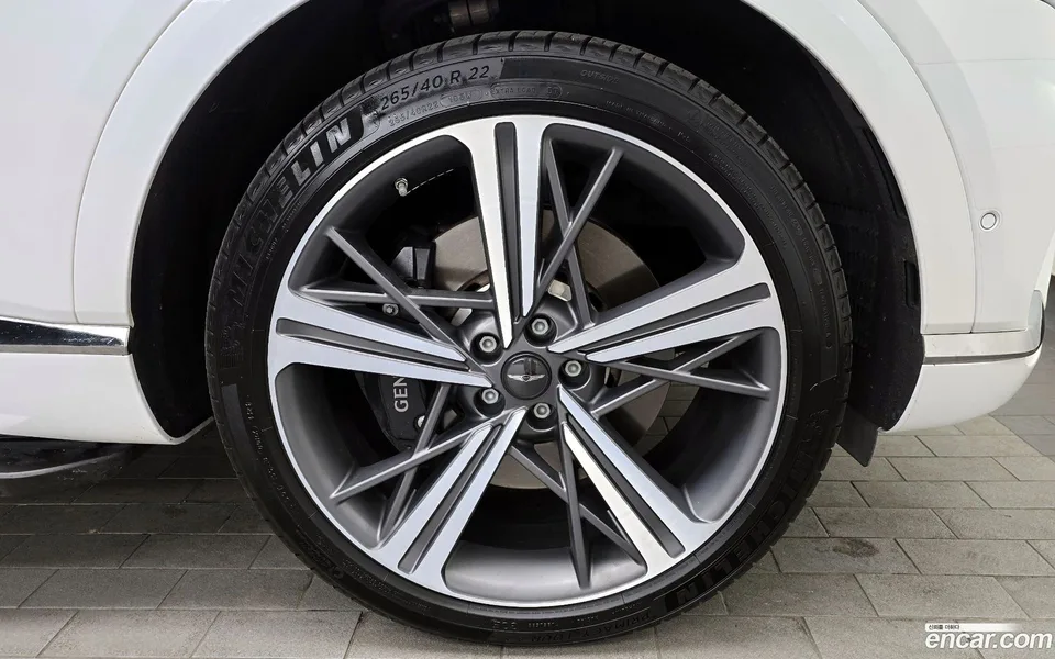Genesis GV80 Coupe 2.5T AWD 2024 — миниатюра 2