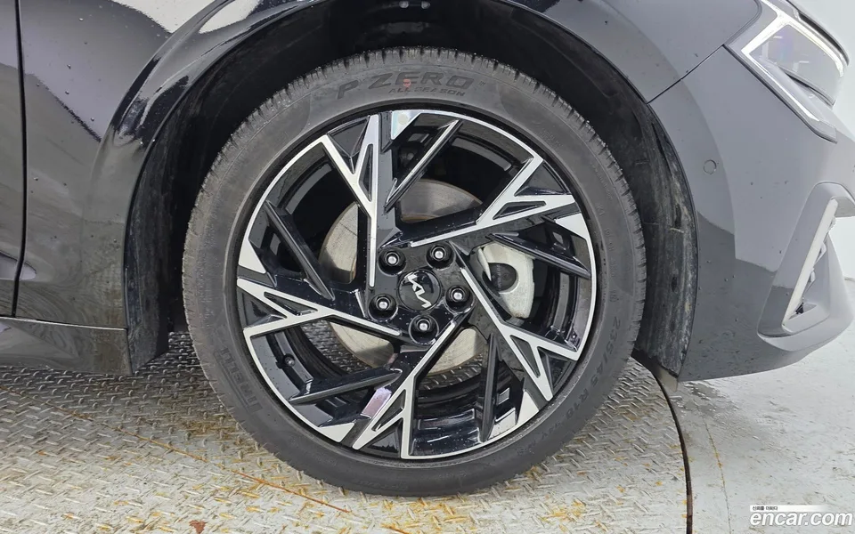 Kia K5 Hybrid 2024 — миниатюра 2