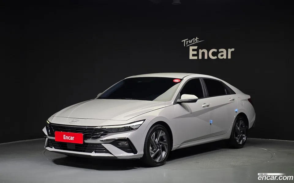 Hyundai Avante CN7 1.6 2023 — фото 1, купить с доставкой в Москву