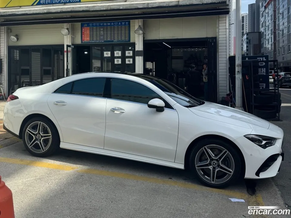 Mercedes-Benz CLA-Class CLA250 4MATIC 2024 — миниатюра 3