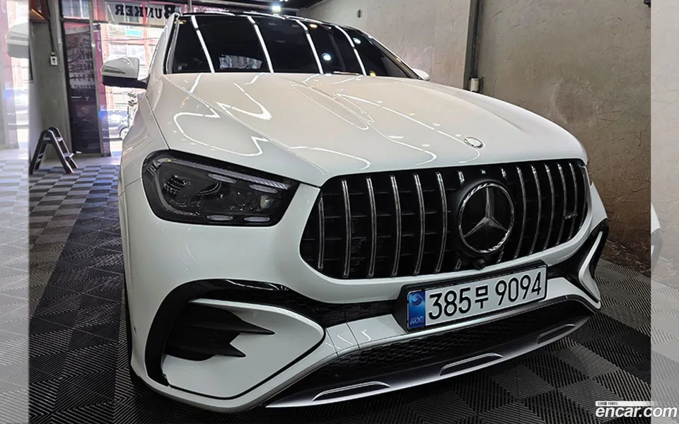 Mercedes-Benz GLE-Class AMG GLE53 4MATIC+ 2025 — photo 1, buy with delivery to Moscow