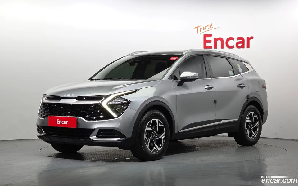 Kia Sportage 2.0 4WD 2022 — фото 1, купить с доставкой в Москву