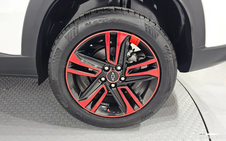 Chevrolet Trax Crossover 1.2 ACTIV 2023 — миниатюра 2