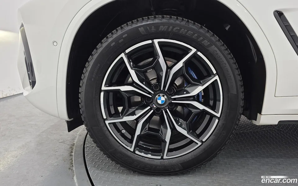 BMW X3 xDrive 20i M 2024 — миниатюра 2