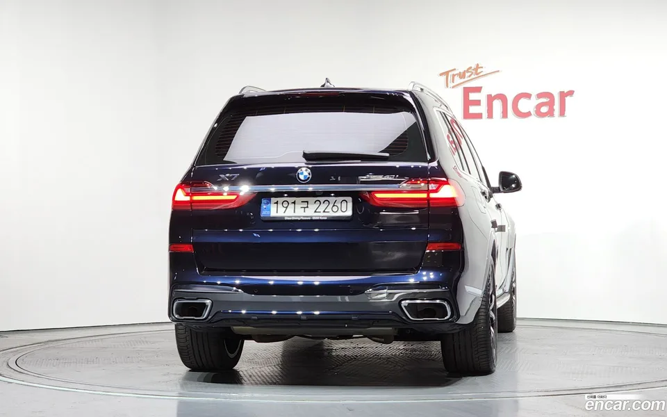 BMW X7 xDrive 40i M 6 2022 — миниатюра 4