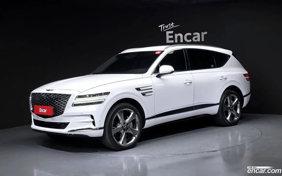 Genesis GV80 2.5T AWD 2022 — фото 1, купить с доставкой в Москву