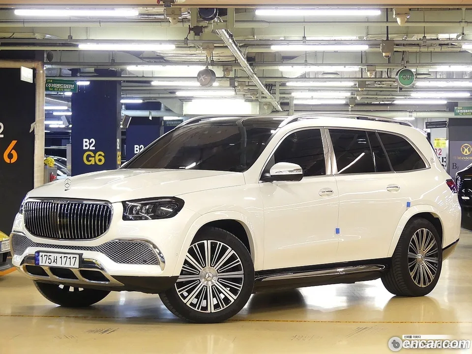 Mercedes-Benz GLS-Class GLS600 4MATIC 2023 — фото 1, купить с доставкой в Москву