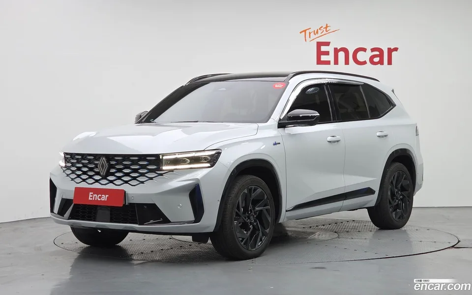 Renault Samsung Grand Koleos 1.5 E-TECH 2WD 2024 — фото 1, купить с доставкой в Москву