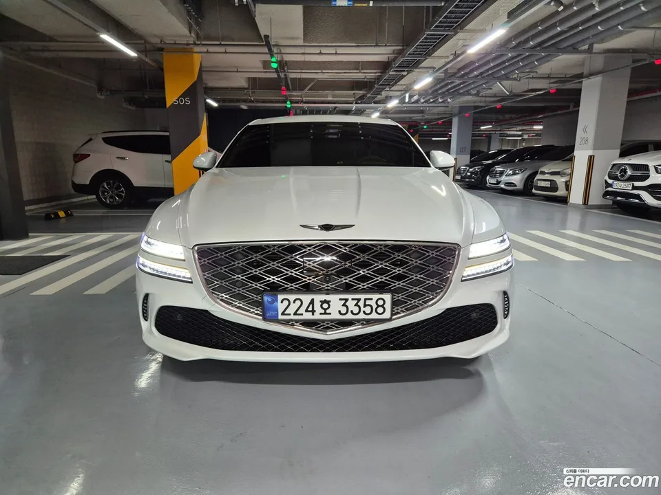 Genesis G80 2.5 AWD 2024 — фото 1, купить с доставкой в Москву