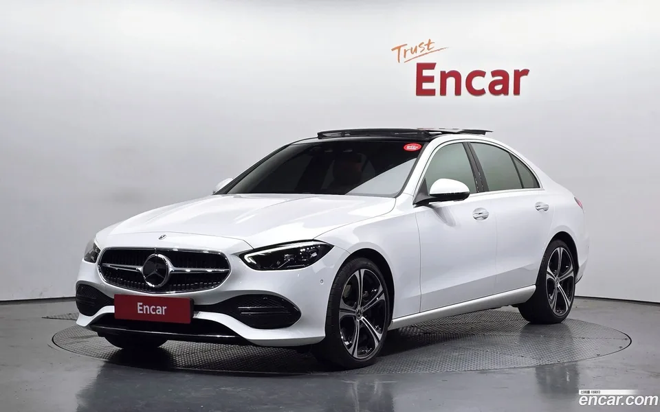 Mercedes-Benz C-Class C300 4MATIC 2023 — фото 1, купить с доставкой в Москву
