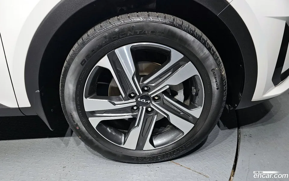 Kia Sorento HEV 1.6 2WD 2023 — миниатюра 2