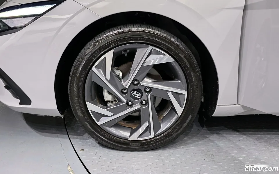 Hyundai Avante CN7 1.6 2023 — миниатюра 5