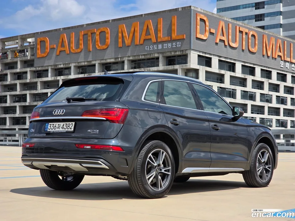 Audi Q5 40 TDI 2022 — миниатюра 2