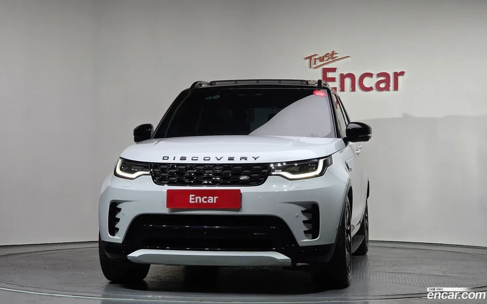 Land Rover Discovery P360 R- SE 2023 — миниатюра 3