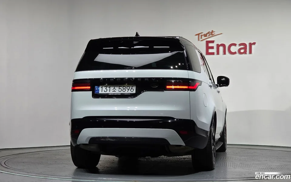 Land Rover Discovery P360 R- SE 2023 — миниатюра 4