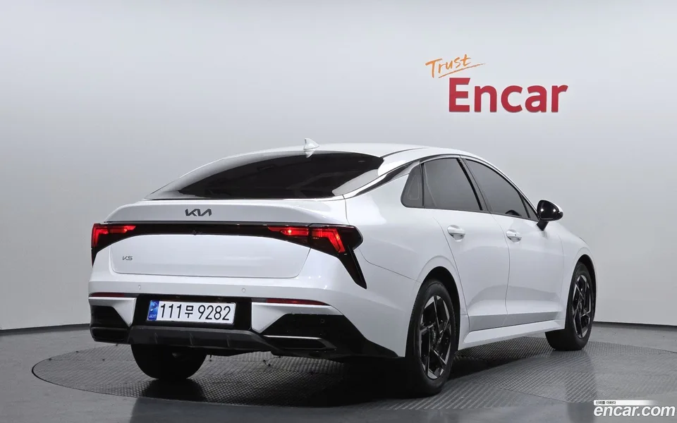 Kia K5 1.6 2025 — миниатюра 2