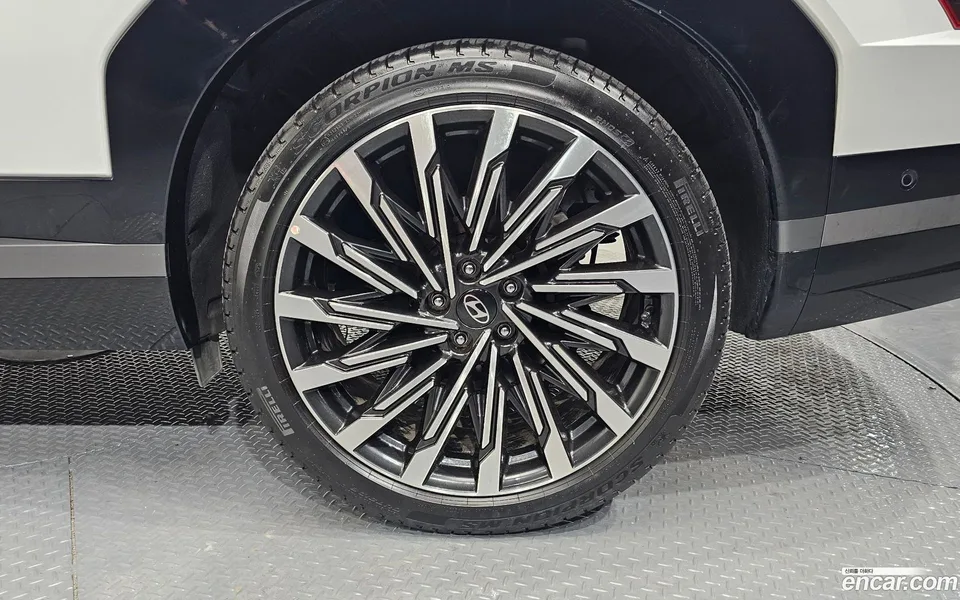 Hyundai SantaFe 2.5T 4WD 2023 — миниатюра 2