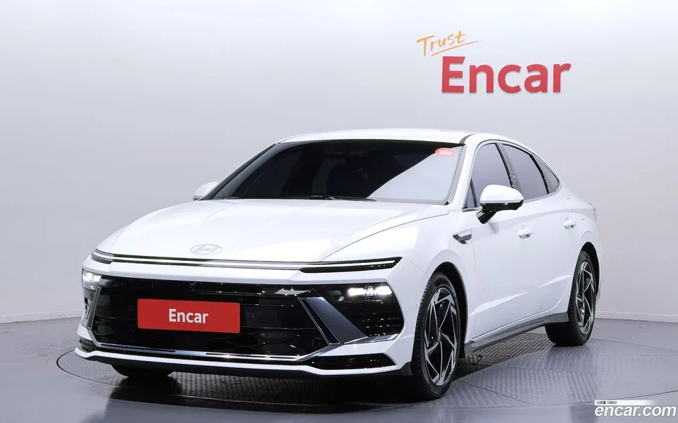 Hyundai Sonata The Edge 1.6 2023 — фото 1, купить с доставкой в Москву