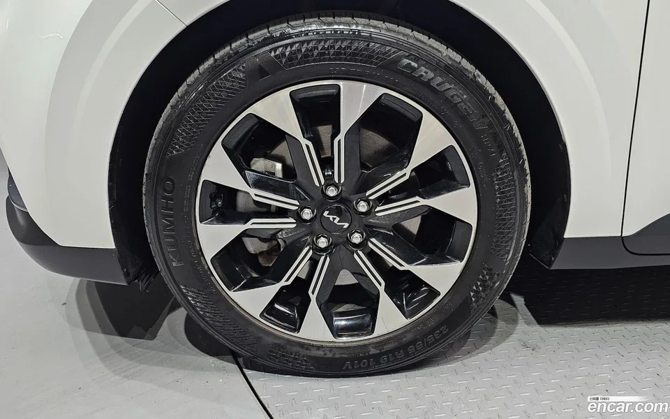 Kia Carnival 9 2022 — миниатюра 2