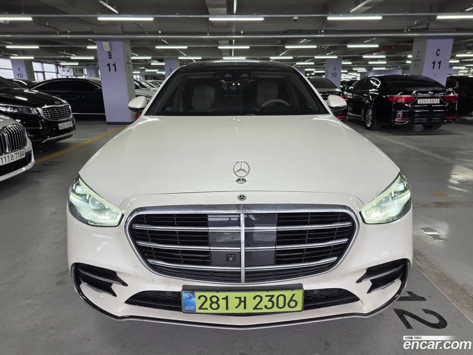 Mercedes-Benz S-Class S400 d 4MATIC 2022 — фото 1, купить с доставкой в Москву