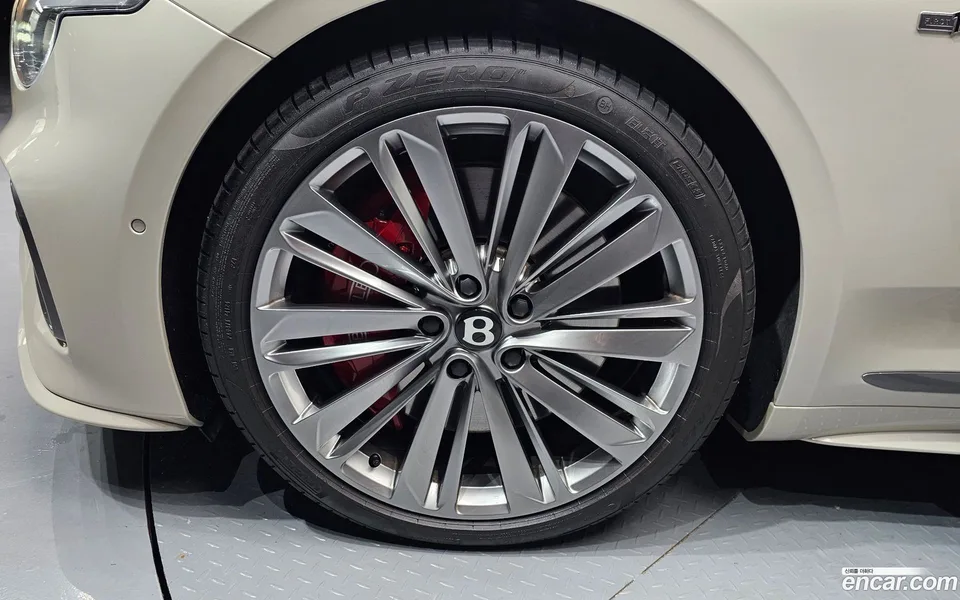 Bentley Continental GT 4.0 GTC 2025 — миниатюра 5
