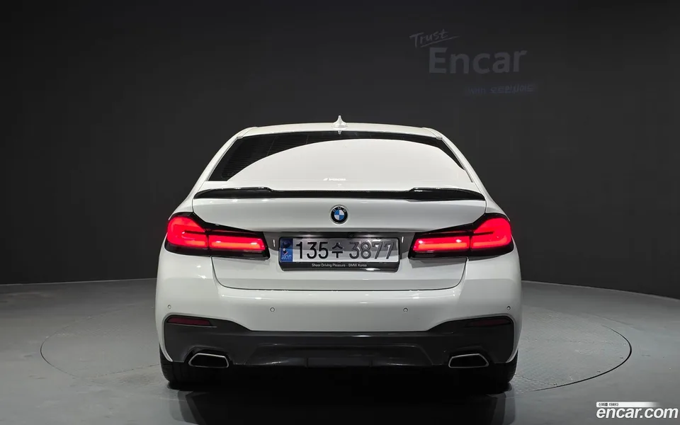 BMW 5 Series 520i M 2022 — миниатюра 4