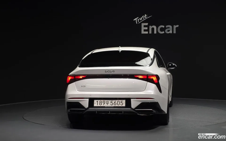 Kia K5 2.0 LPi() 2023 — thumbnail 4