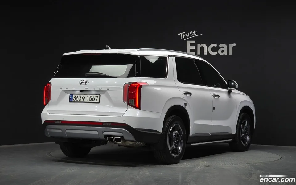 Hyundai Palisade 2.2 2WD 2023 — миниатюра 2