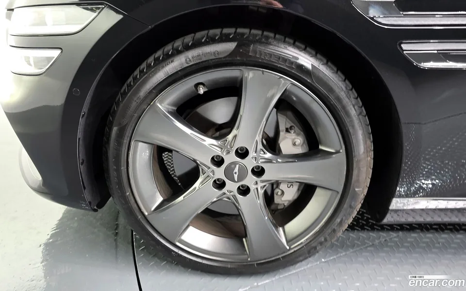 Genesis G80 2.5 2WD 2023 — миниатюра 2