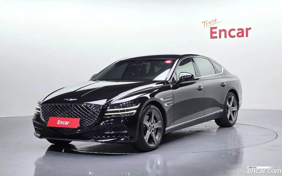 Genesis G80 2.5 2WD 2023 — фото 1, купить с доставкой в Москву