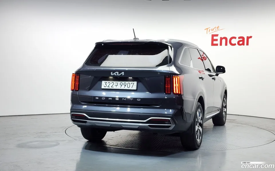 Kia Sorento 2.5T 2WD 2022 — миниатюра 4