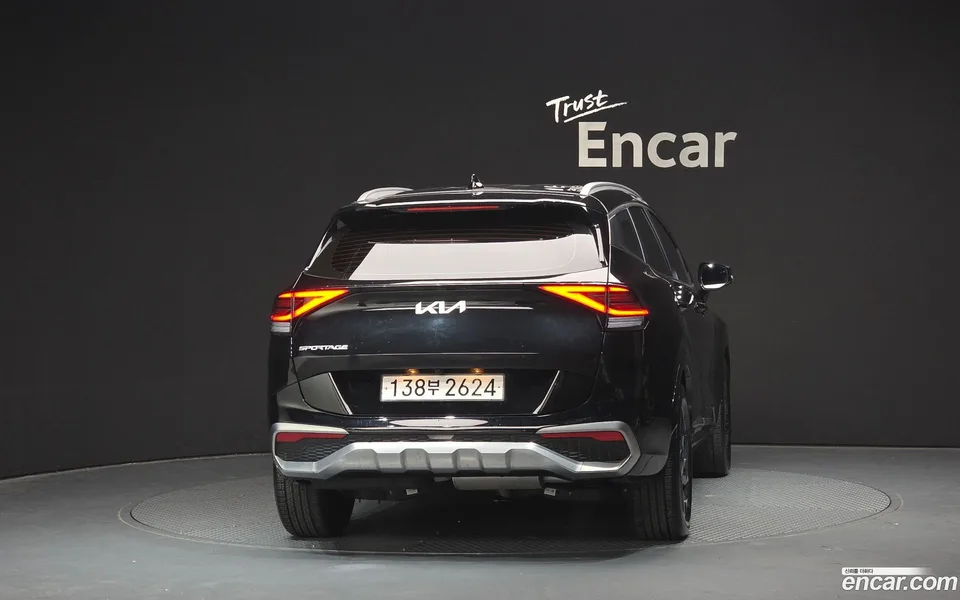 Kia Sportage 2.0 2WD 2022 — миниатюра 4