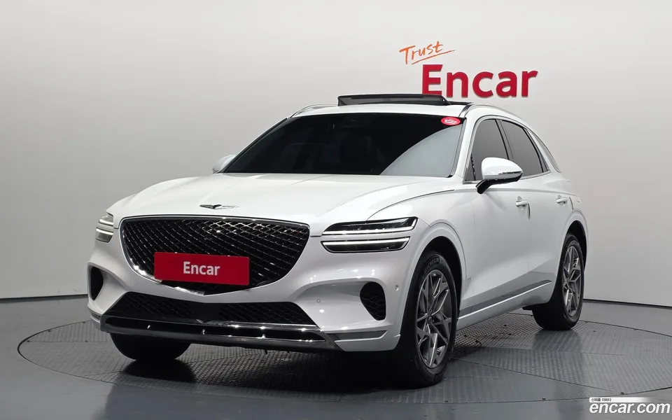 Genesis GV70 2.5T AWD 2022 — фото 1, купить с доставкой в Москву