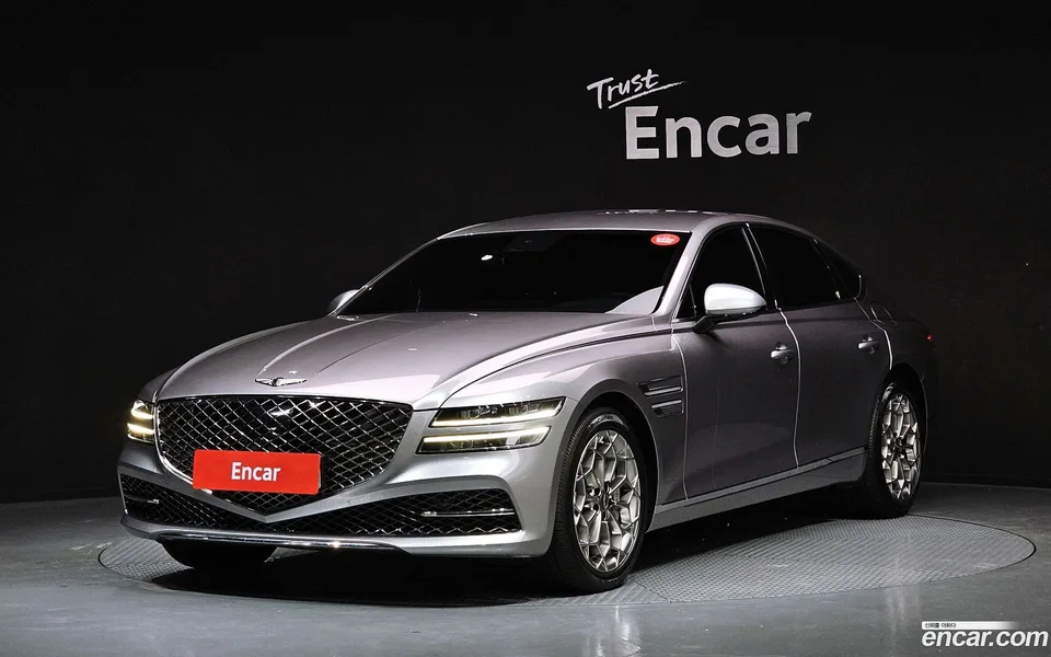 Genesis G80 2.5 2WD 2022 — фото 1, купить с доставкой в Москву