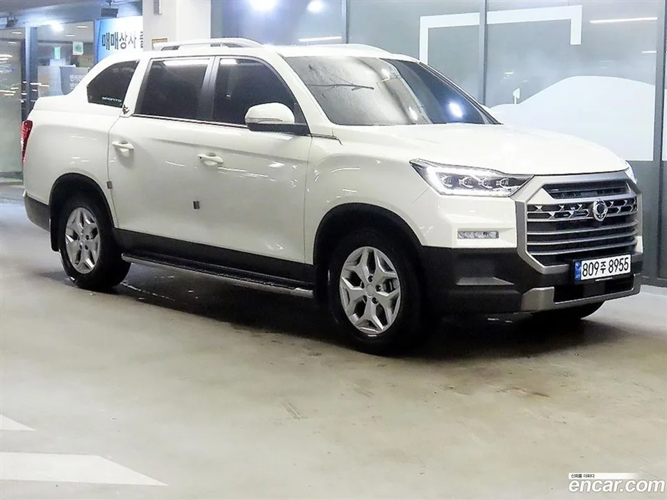 KG Mobility Musso Sports 2.2 4WD 2025 — фото 1, купить с доставкой в Москву