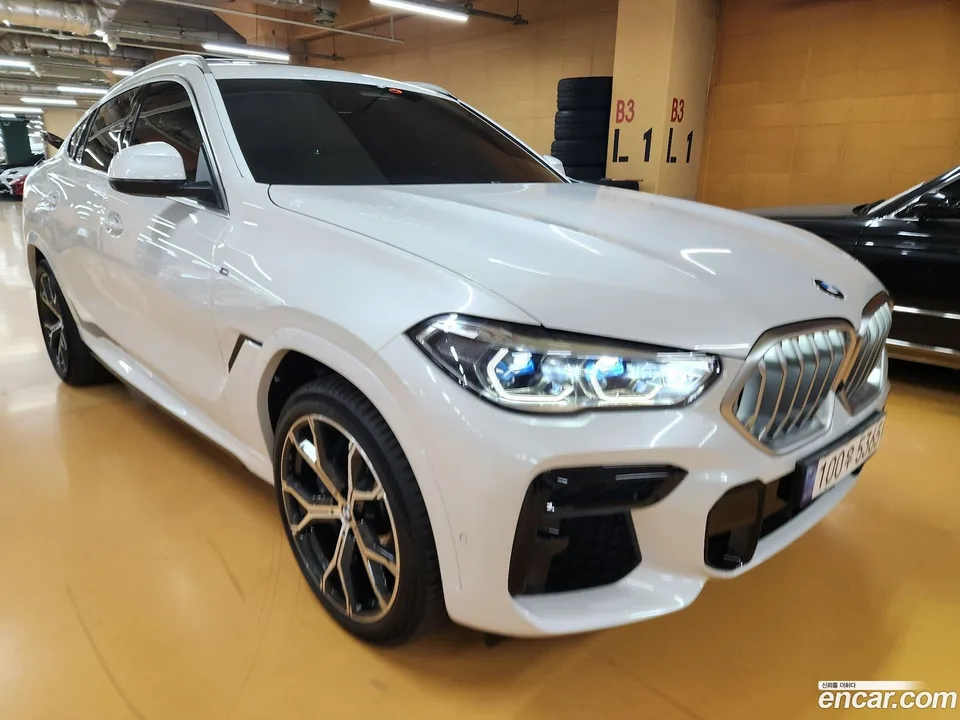 BMW X6 xDrive30d M 2022 — миниатюра 3