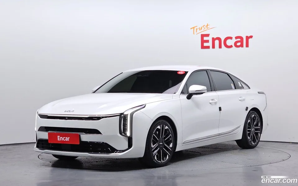 Kia K8 2.5 2WD 2025 — фото 1, купить с доставкой в Москву
