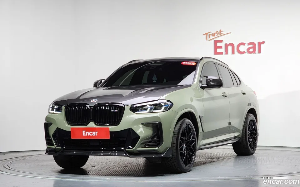 BMW X4 xDrive20i M 2023 — фото 1, купить с доставкой в Москву
