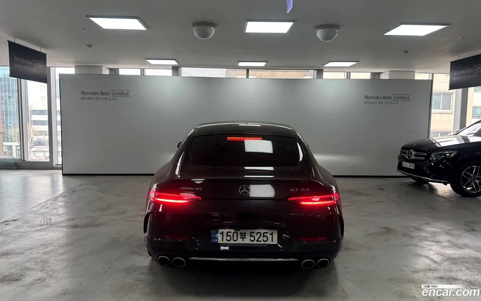 Mercedes-Benz AMG GT 4 43 4MATIC+ 2022 — миниатюра 4