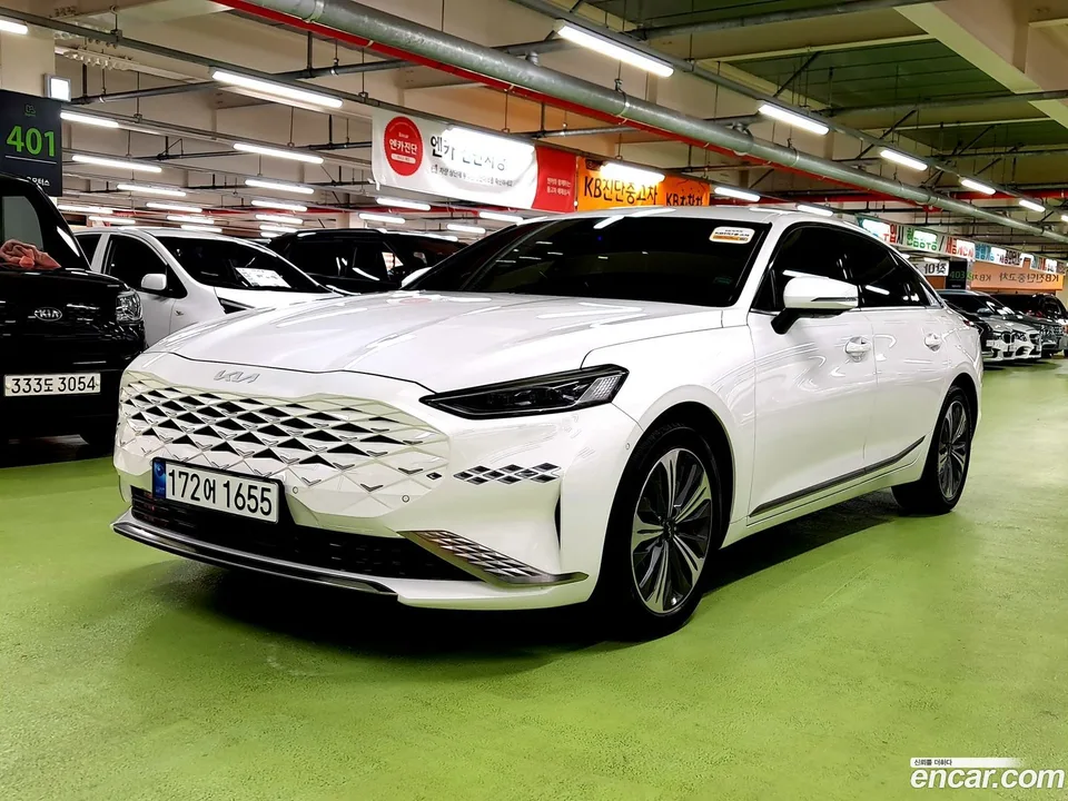 Kia K8 Hybrid 2023