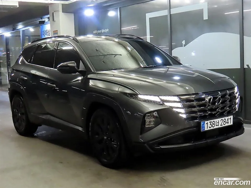 Hyundai Tucson 2.0 2WD 2023 — фото 1, купить с доставкой в Москву