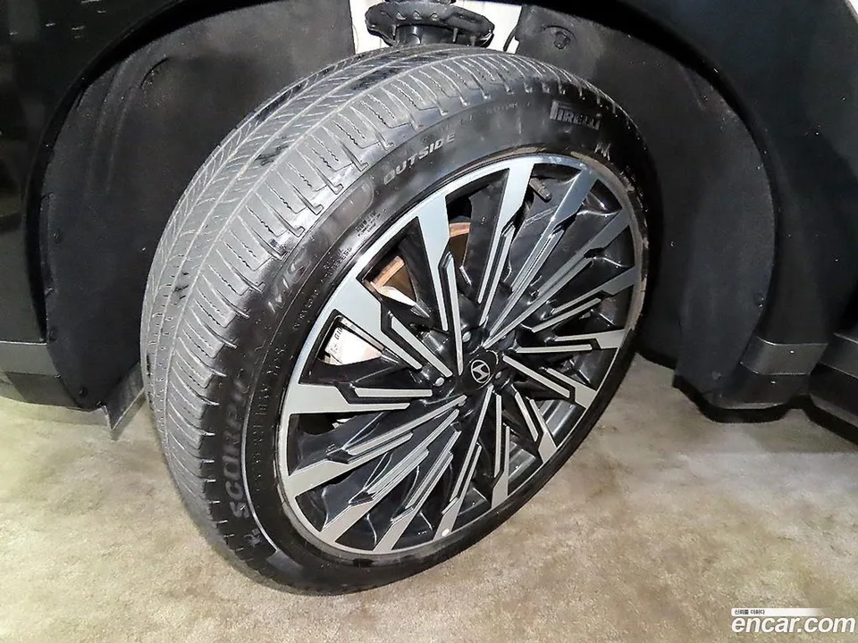 Hyundai SantaFe 2.5T 2WD 2024 — миниатюра 5