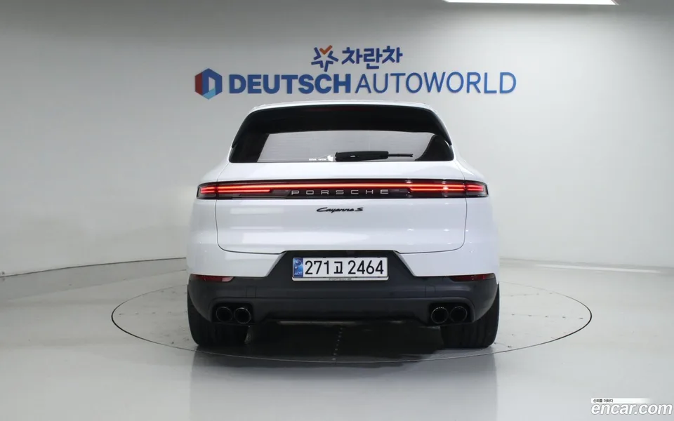 Porsche Cayenne 3.0 S E- 2025 — миниатюра 4