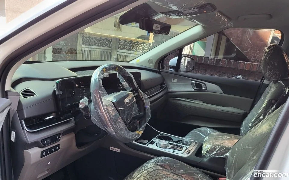 Kia Carnival HEV 9 2025 — миниатюра 2