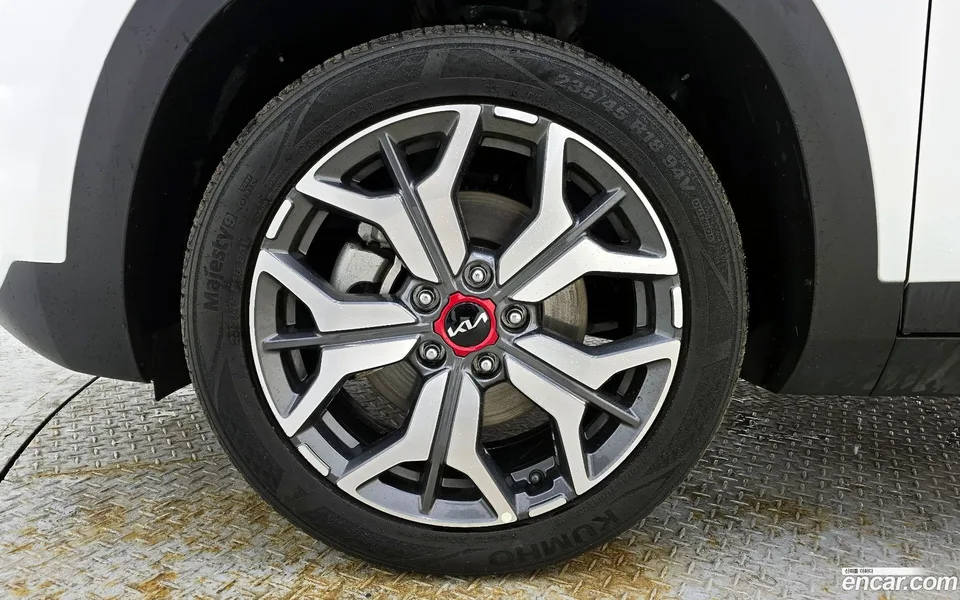 Kia Seltos 1.6 2WD 2022 — миниатюра 2