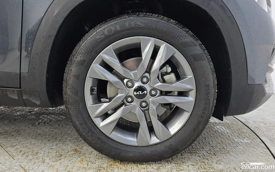 Kia Seltos 1.6 2WD 2022 — миниатюра 2